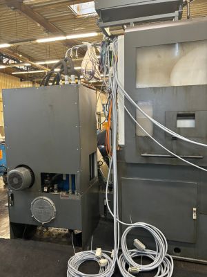 Fabrika Ortamında Hidrolik ve Elektrik Bileşenleri ile End&uuml;striyel Makine Kurulumu