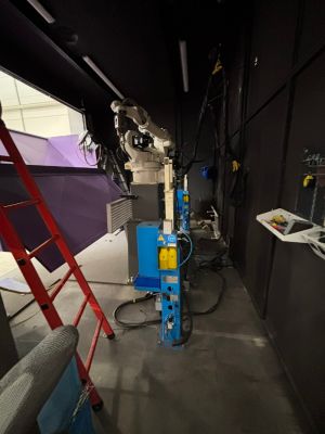 At&ouml;lye Ortamında Mekanik Ekipmanlarla End&uuml;striyel Robotik Kurulumu