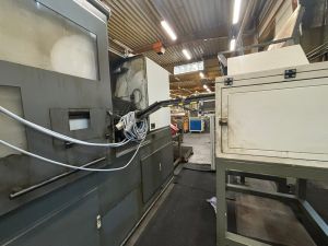 Industriemaschinen in einer Fabrik für Produktionsprozesse